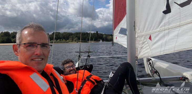 Von der ersten Segelstunde zur ersten gemeinsamen Regatta